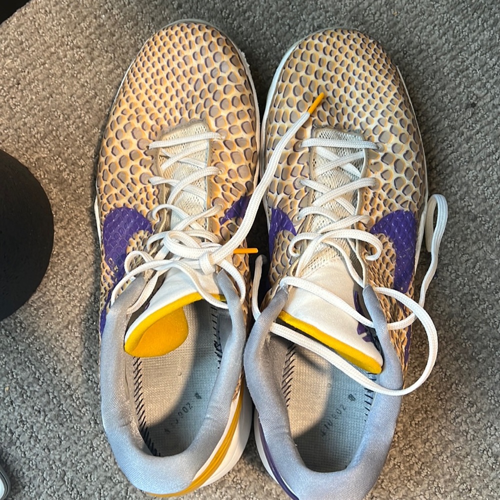 Kobe’s- basketball